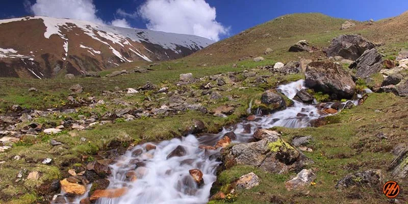 Bamsaru Khal Trek