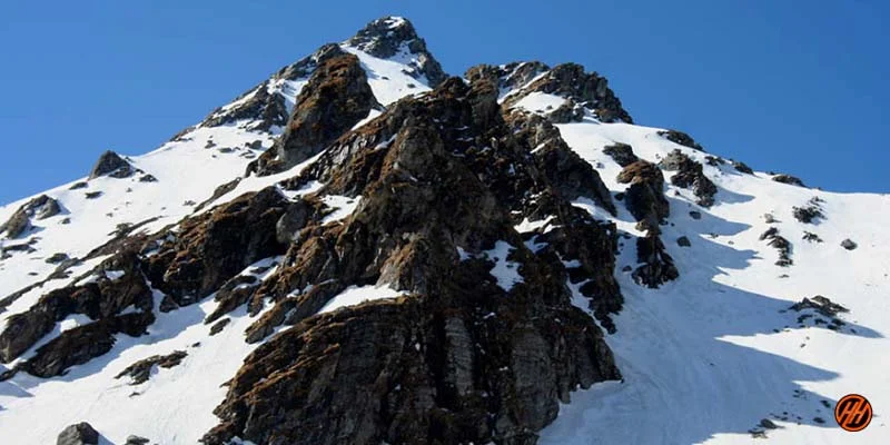 Sari Pass Trek